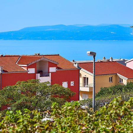 Apartments Ivica Макарска Экстерьер фото